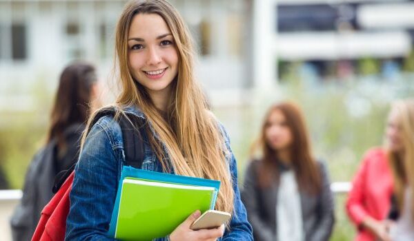 Advantages of Attending a Women’s College